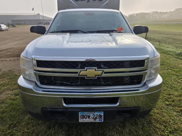 Image of Chevrolet 2500 equipment image 1