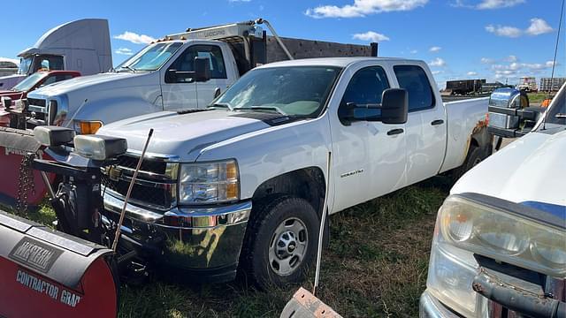 Image of Chevrolet 3500 equipment image 1