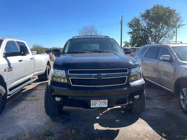 Image of Chevrolet Avalanche equipment image 2