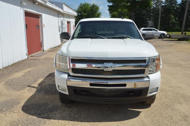 Image of Chevrolet 1500 equipment image 2