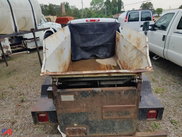 Image of Chevrolet 1500 equipment image 2