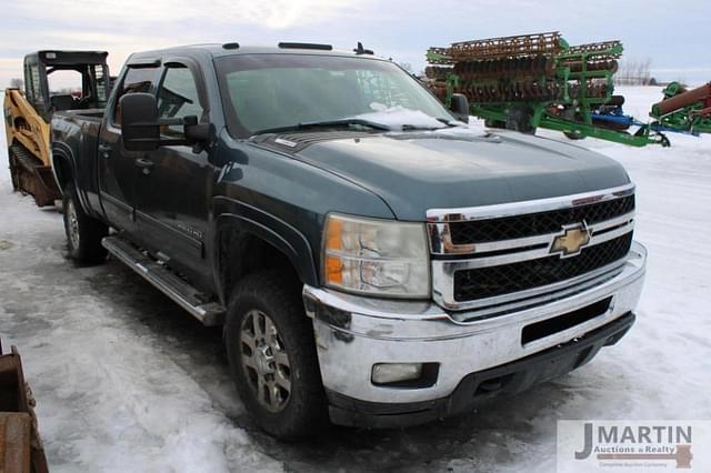 Image of Chevrolet 2500HD equipment image 1