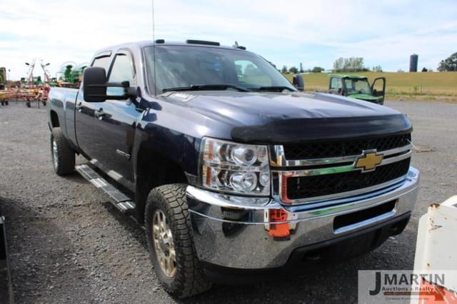 Image of Chevrolet 2500HD equipment image 1