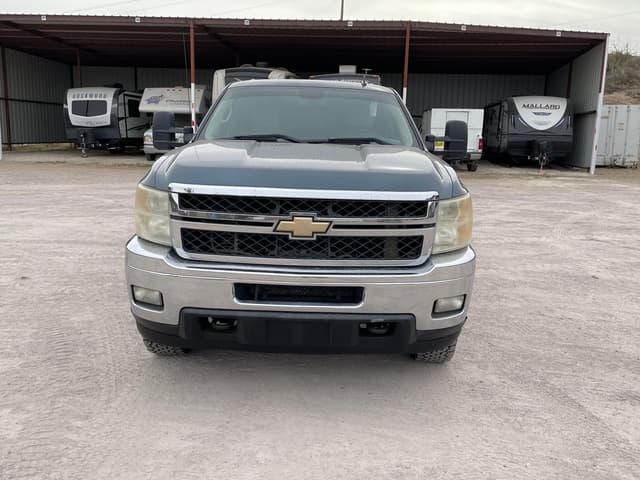 Image of Chevrolet 2500HD equipment image 1