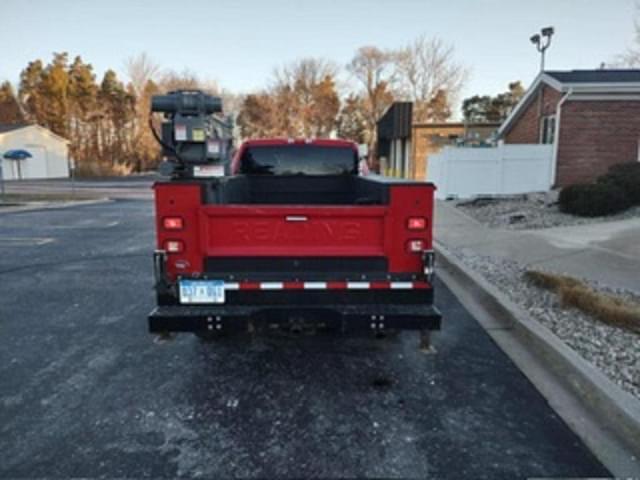 Image of Chevrolet 2500HD equipment image 1