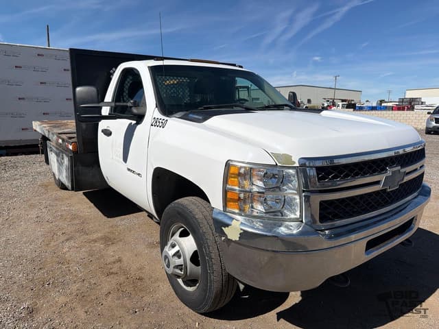 Image of Chevrolet 3500HD equipment image 2