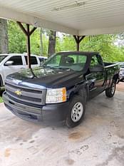 2011 Chevrolet Silverado Equipment Image0