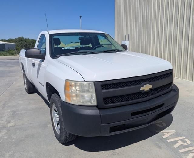 Image of Chevrolet C1500 equipment image 2