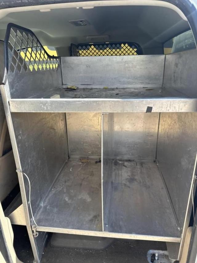 Image of Chevrolet Silverado equipment image 4