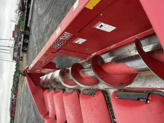 Image of Case IH 3206 equipment image 2