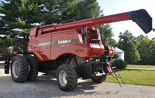 Image of Case IH 7088 equipment image 2