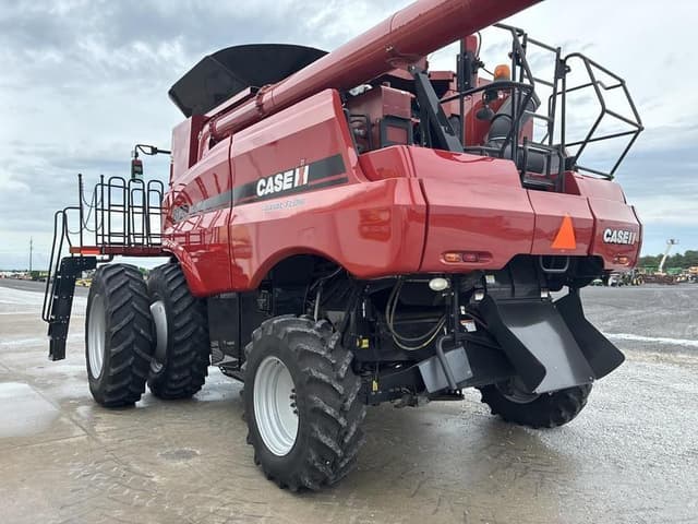 Image of Case IH 8120 equipment image 4