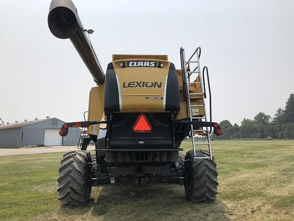 Image of CLAAS LEXION 750TT equipment image 3