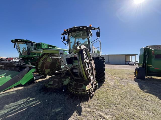 Image of CLAAS Jaguar 980 equipment image 2