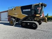 Thumbnail image CLAAS LEXION 740TT 3