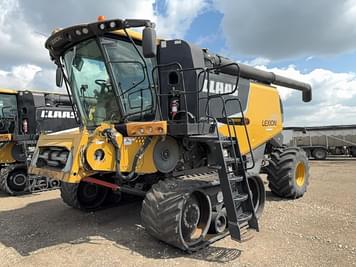 Main image CLAAS LEXION 740TT