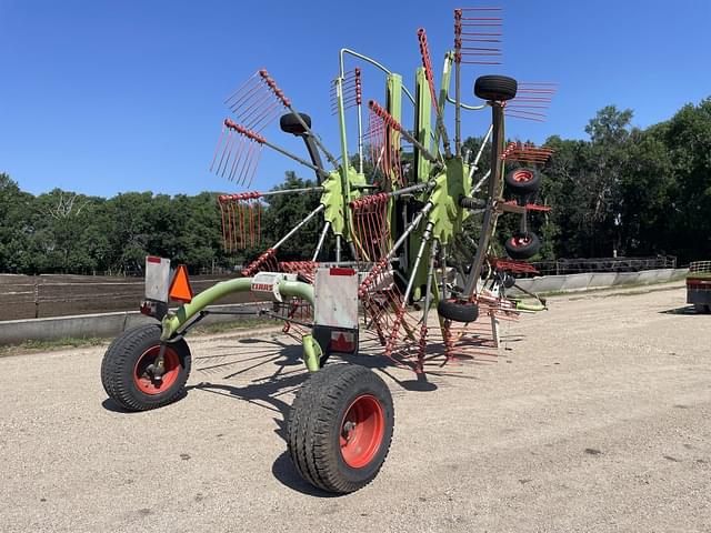 Image of CLAAS Liner 2900 equipment image 4