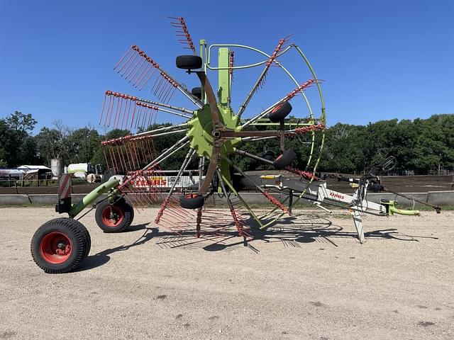 Image of CLAAS Liner 2900 equipment image 3