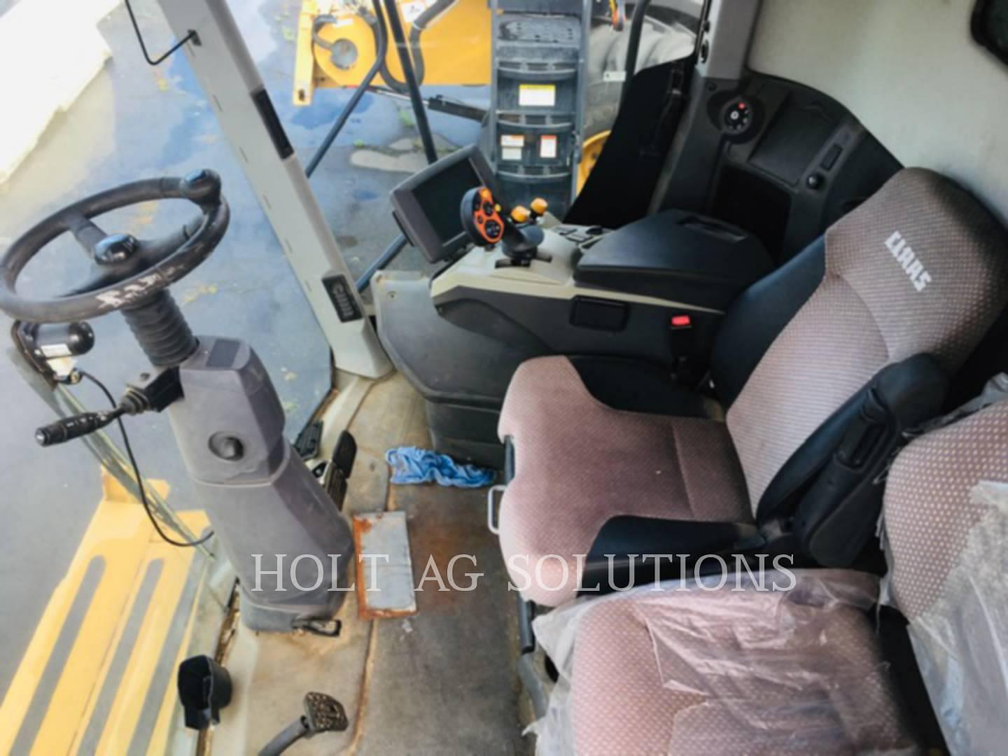 Main image CLAAS LEXION 740 3