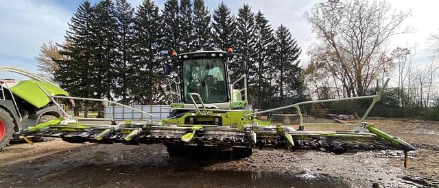 Image of CLAAS Orbis 900 equipment image 1