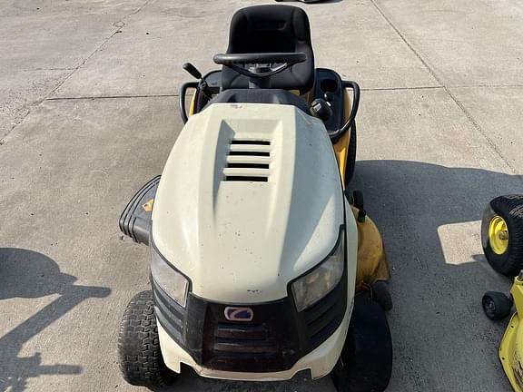 Image of Cub Cadet LTX1040 equipment image 1