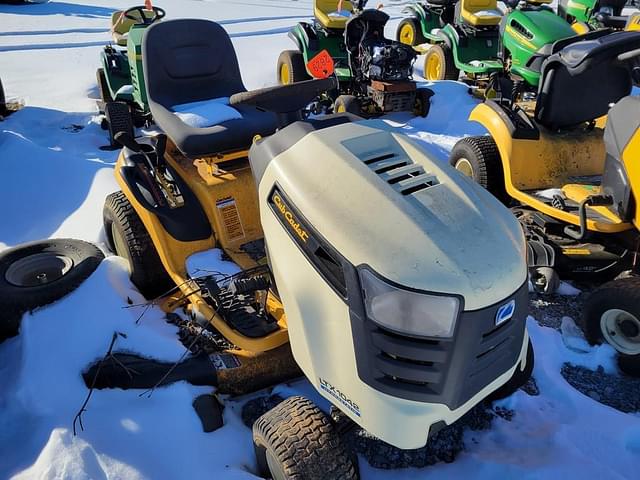 Image of Cub Cadet LTX1042 equipment image 1