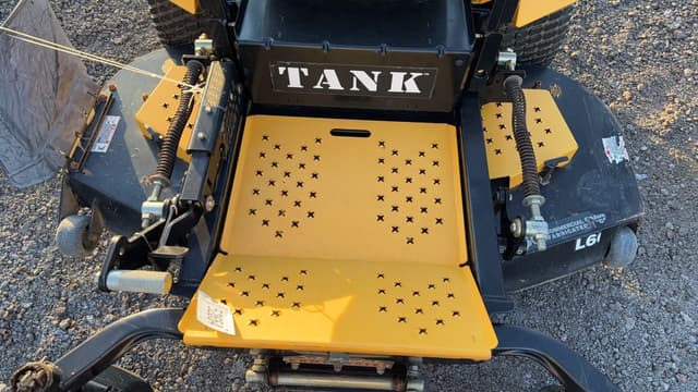 Image of Cub Cadet Tank equipment image 4