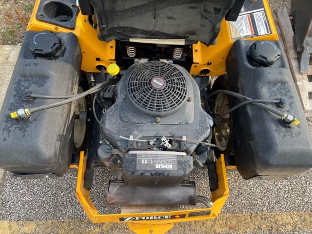 Image of Cub Cadet Z Force S equipment image 2