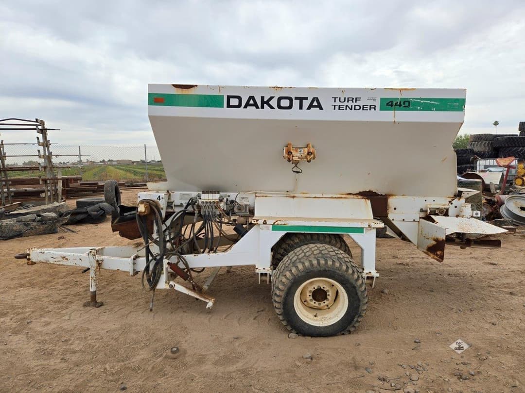 Image of Dakota 440 Primary image