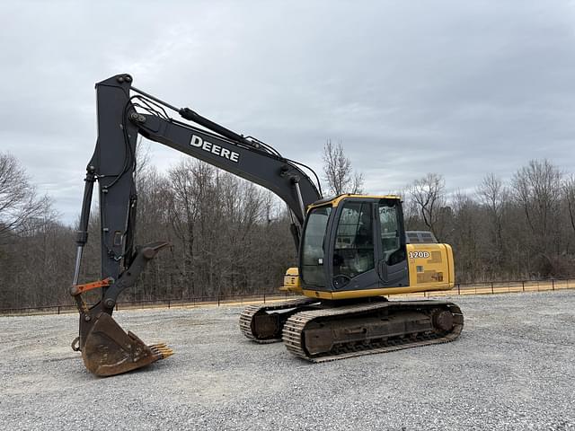 Image of John Deere 120D equipment image 1