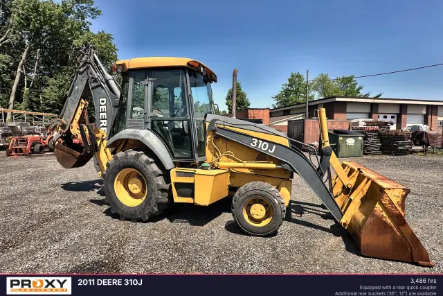 Image of John Deere 310J equipment image 1