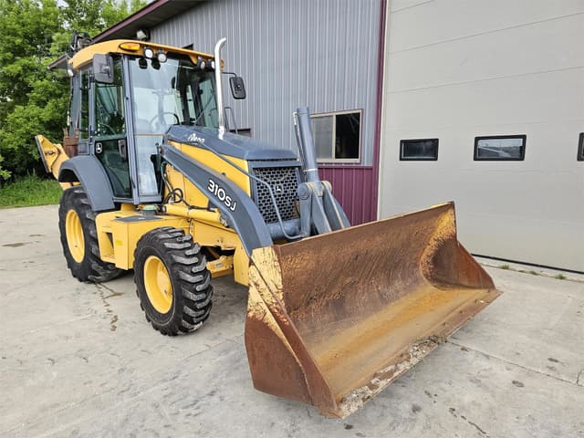 Image of John Deere 310SJ equipment image 3