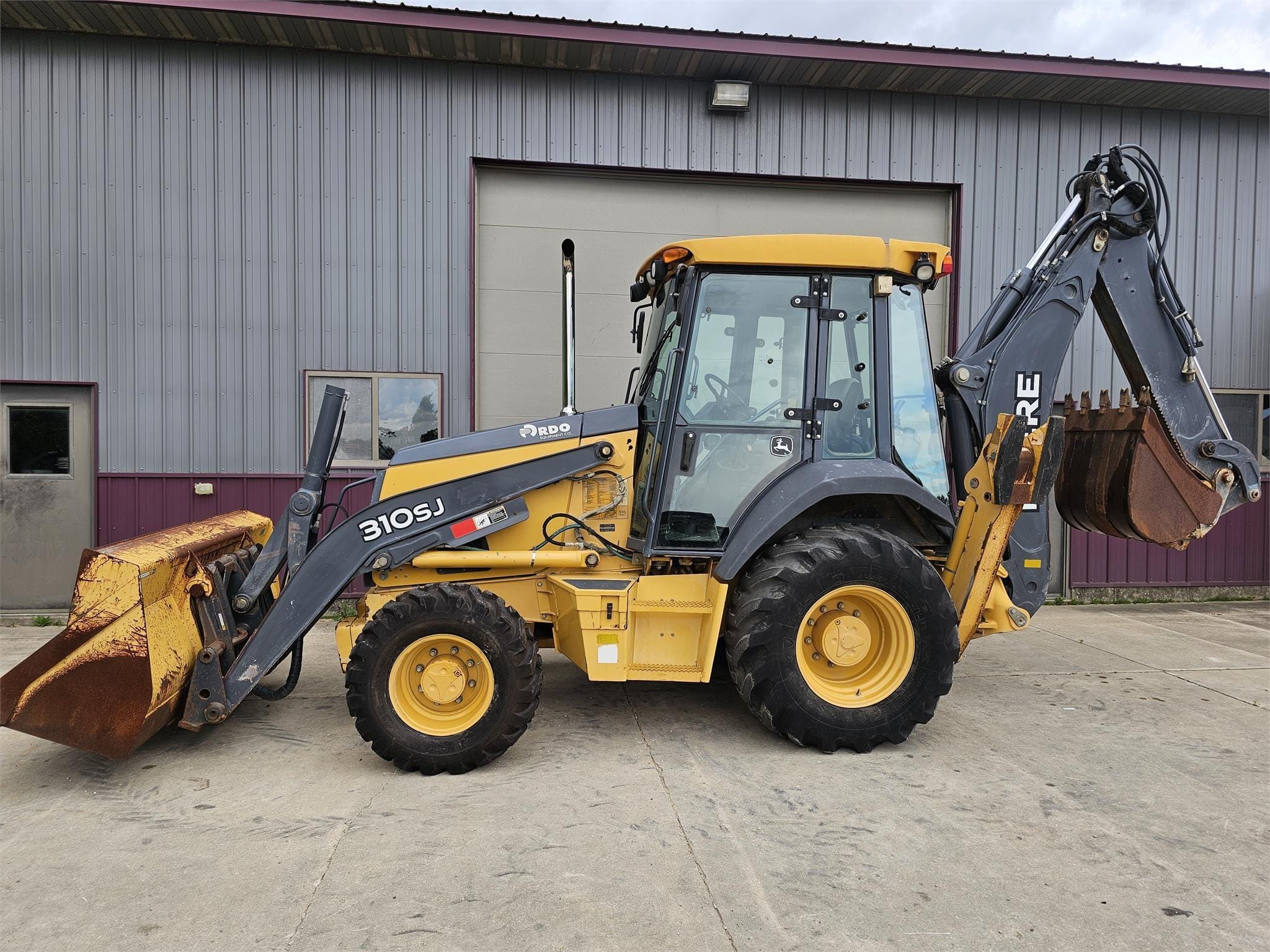 2011 John Deere 310SJ Equipment Image0