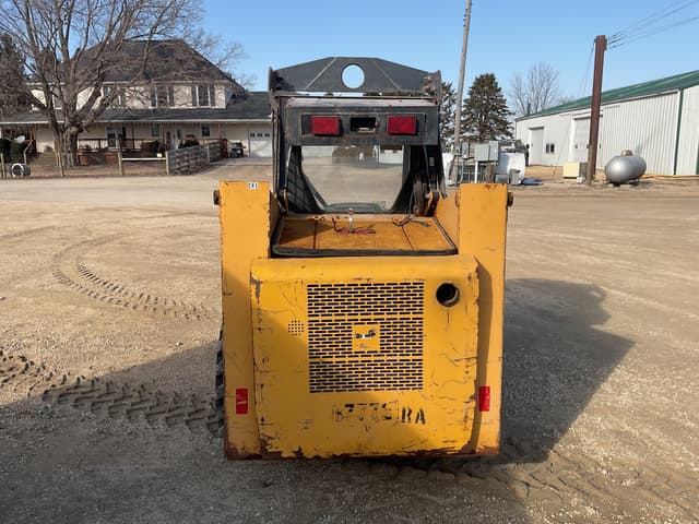 Image of John Deere 315 equipment image 3