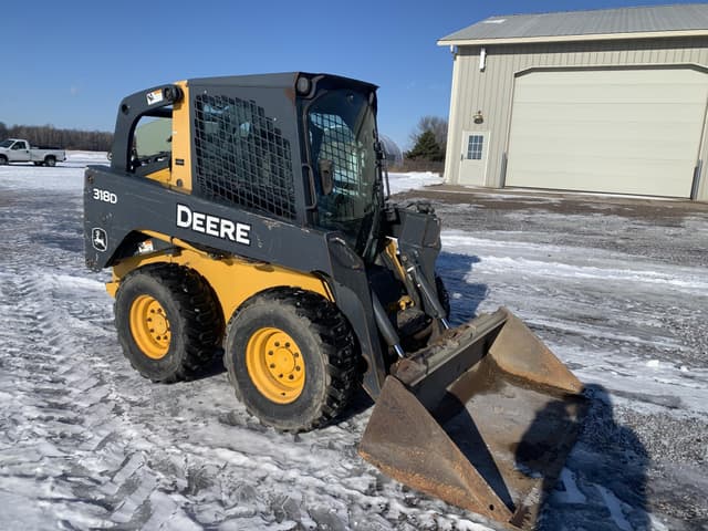 Image of John Deere 318D equipment image 1