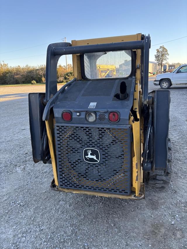 Image of John Deere 318D equipment image 3