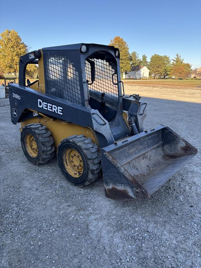 Image of John Deere 318D equipment image 2