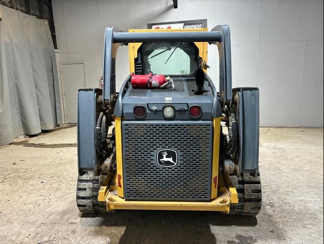 Image of John Deere 329D equipment image 3