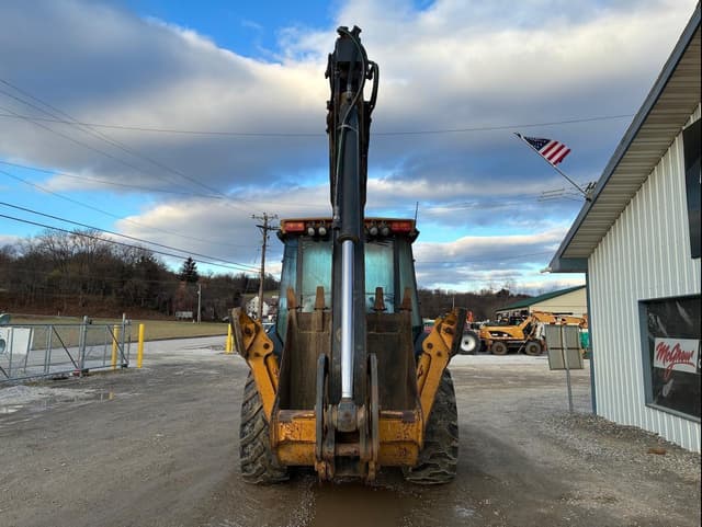 Image of John Deere 410J equipment image 3