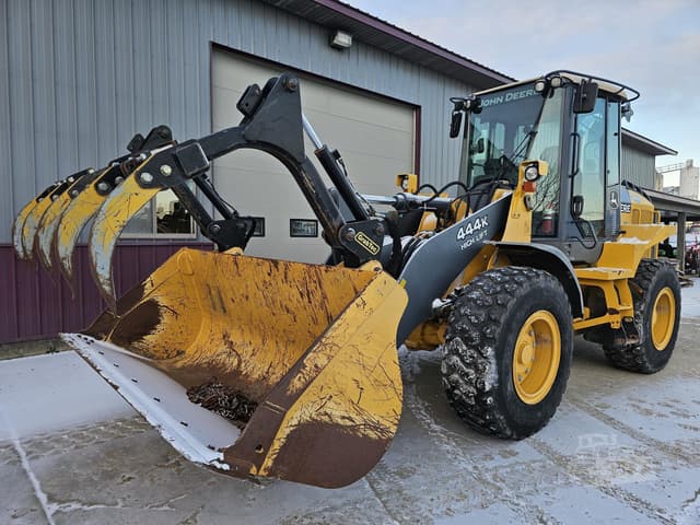 Image of John Deere 444K equipment image 1