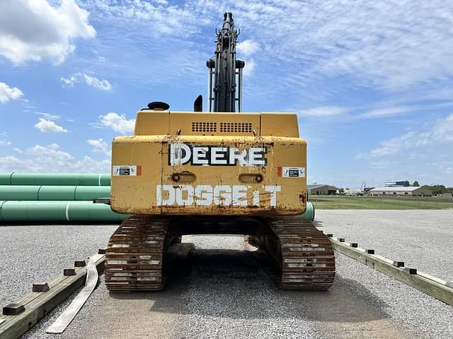 Image of John Deere 450DLC equipment image 3