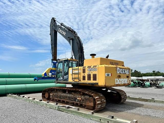 Image of John Deere 450DLC equipment image 2