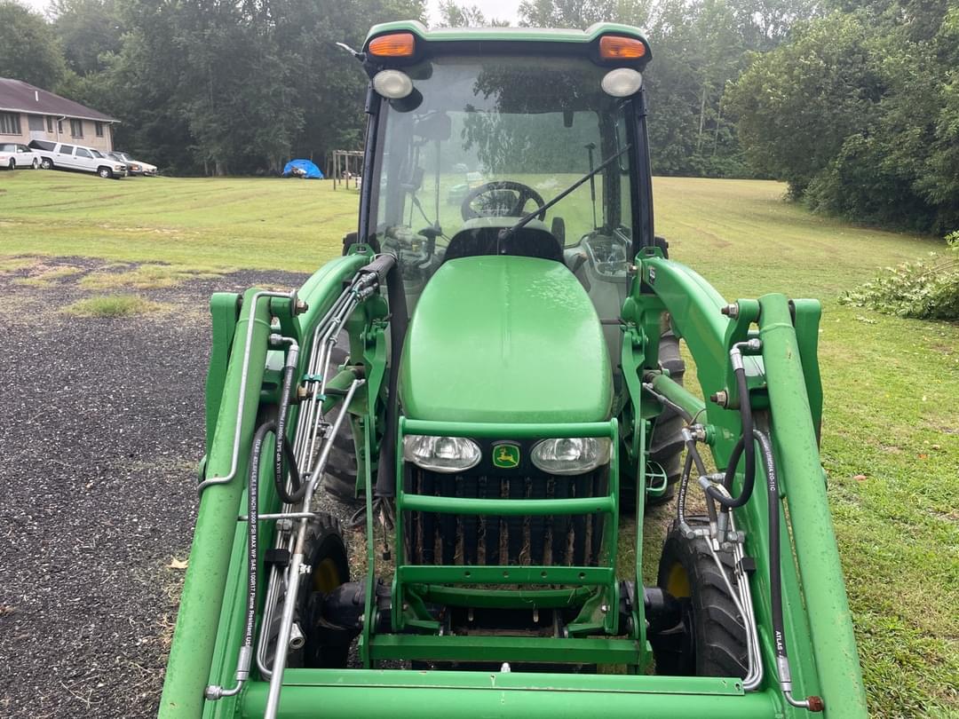Image of John Deere 4720 Image 1