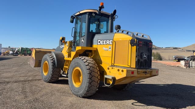 Image of John Deere 524K equipment image 4