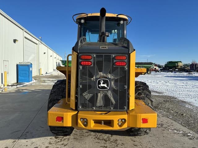 Image of John Deere 544K equipment image 4
