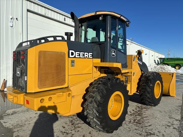 Image of John Deere 544K equipment image 4