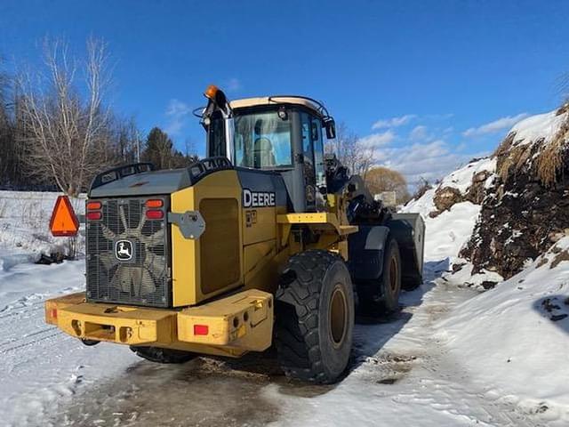 Image of John Deere 624K equipment image 3