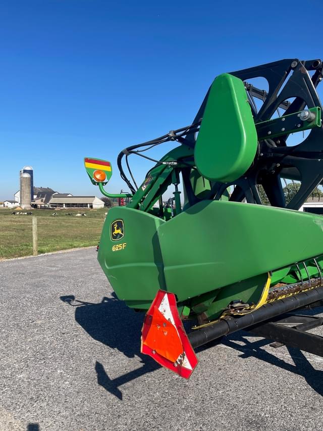 Image of John Deere 625F equipment image 4