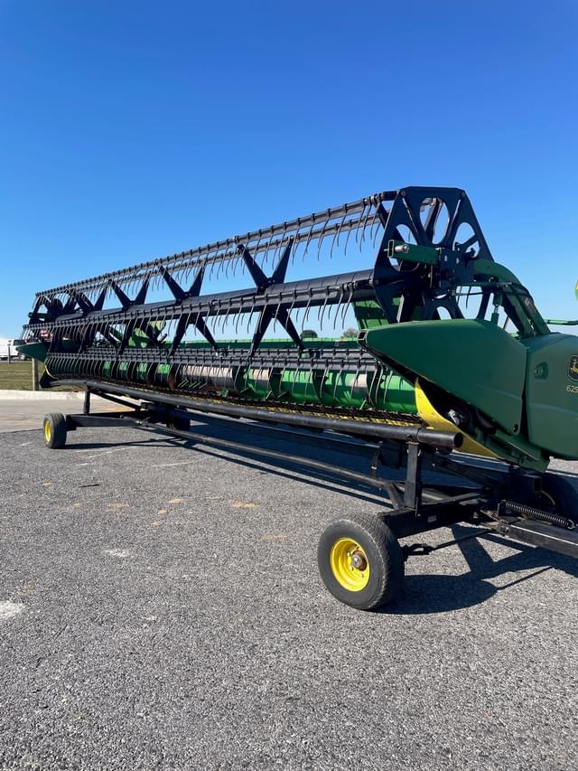 Image of John Deere 625F equipment image 2