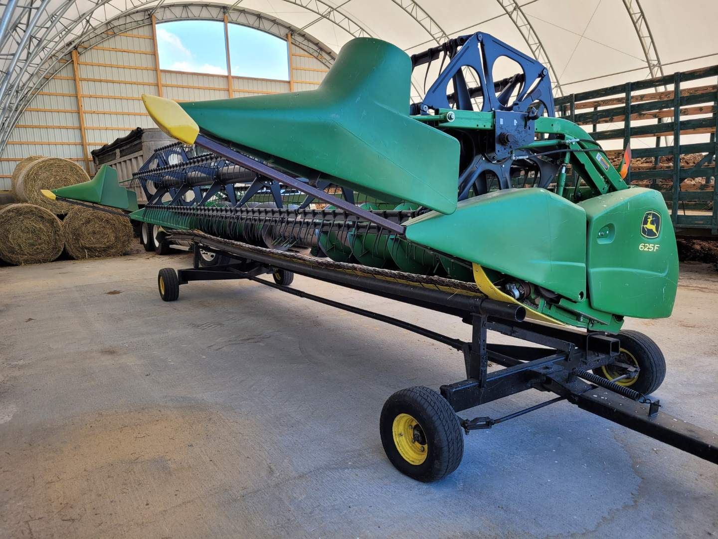 2011 John Deere 625F Equipment Image0